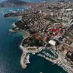 Beach Split Apartments شقة