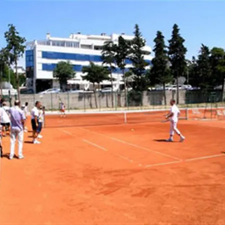 Beach Split Apartments