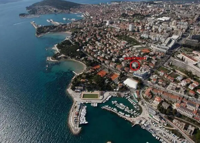 Beach Split Apartments Appartamento