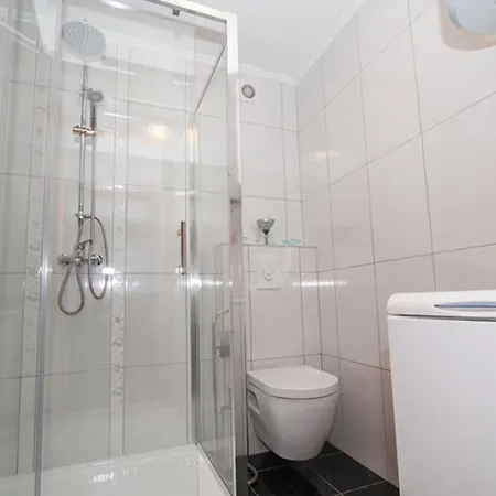 Beach Split Apartments דירה *